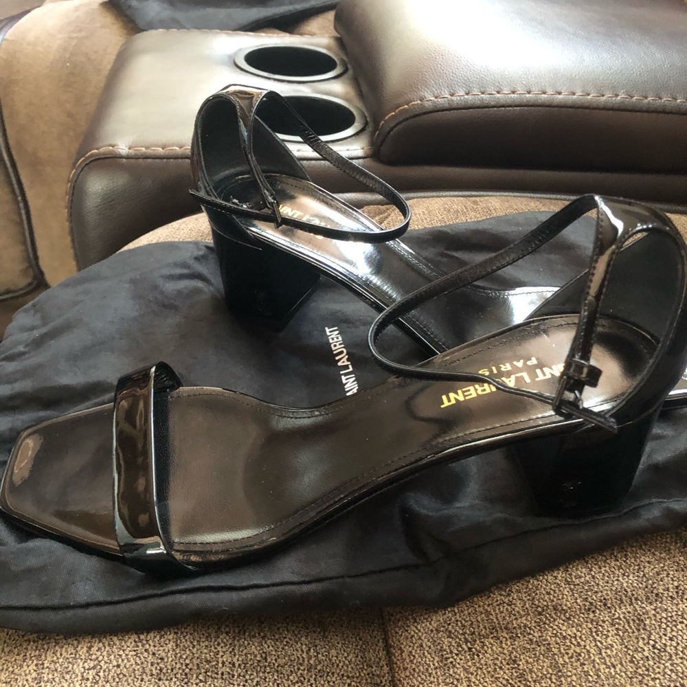 Yves Saint Lauren heels - Picture 2 of 6